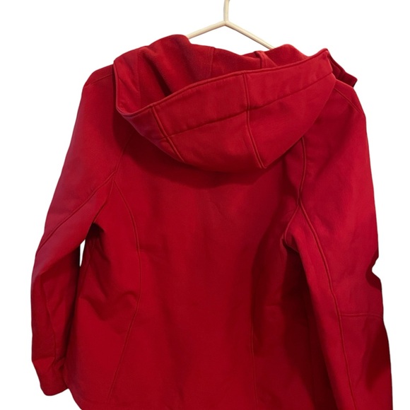 Title: Ladies Red Medium Jacket - Perfect for Fall & Spring - Picture 2 of 4
